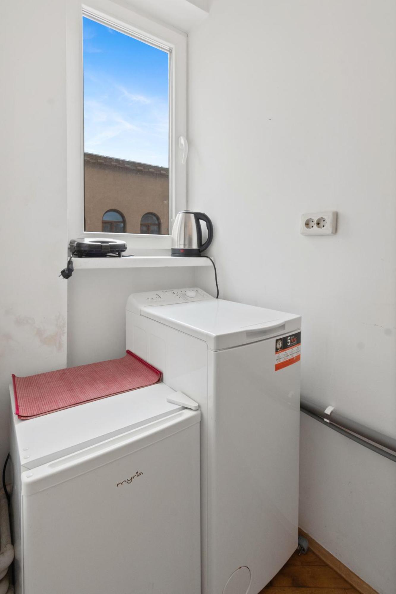 Apartamento Old Town Studio 23B Bucarest Exterior foto