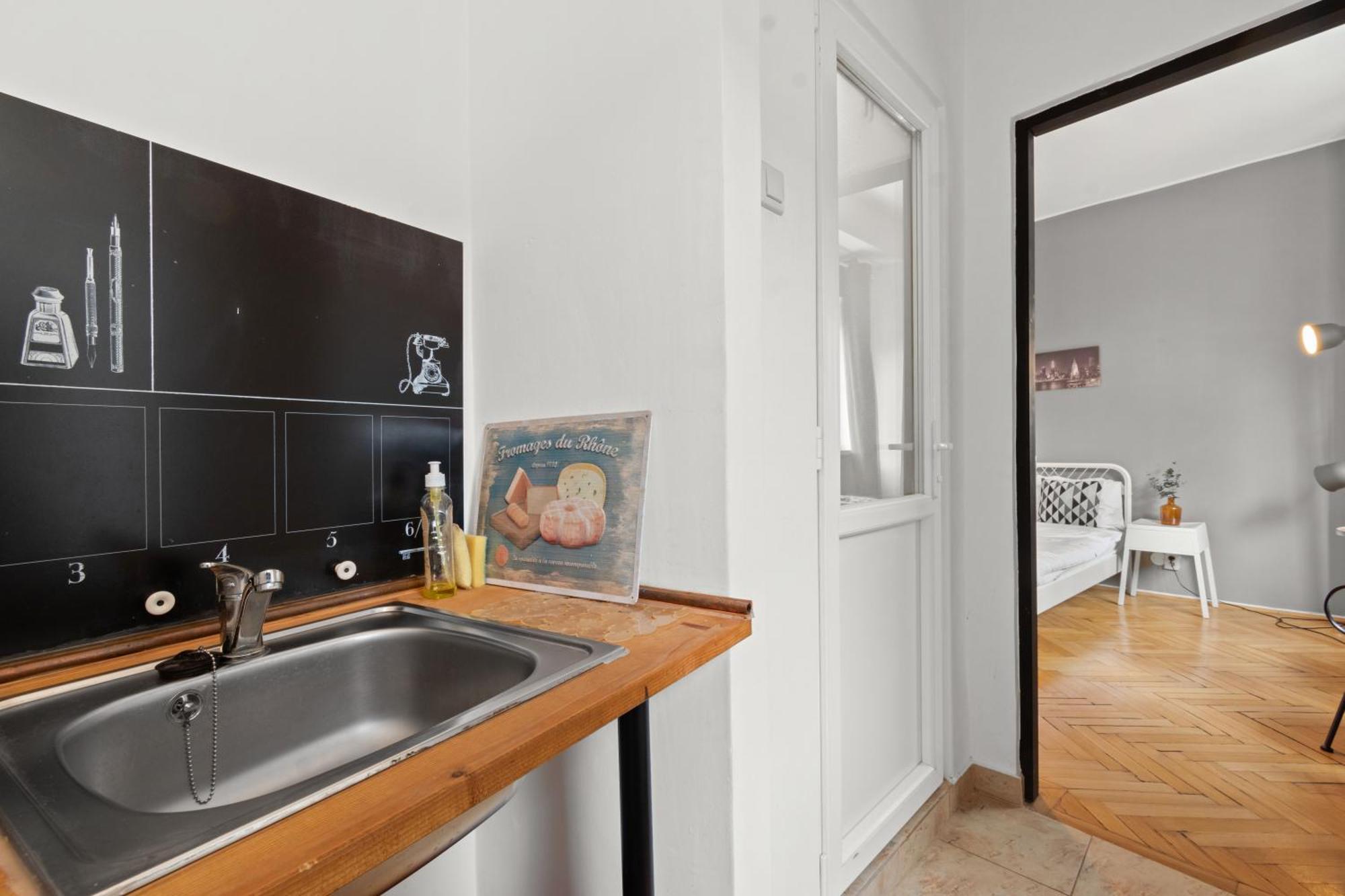 Apartamento Old Town Studio 23B Bucarest Exterior foto