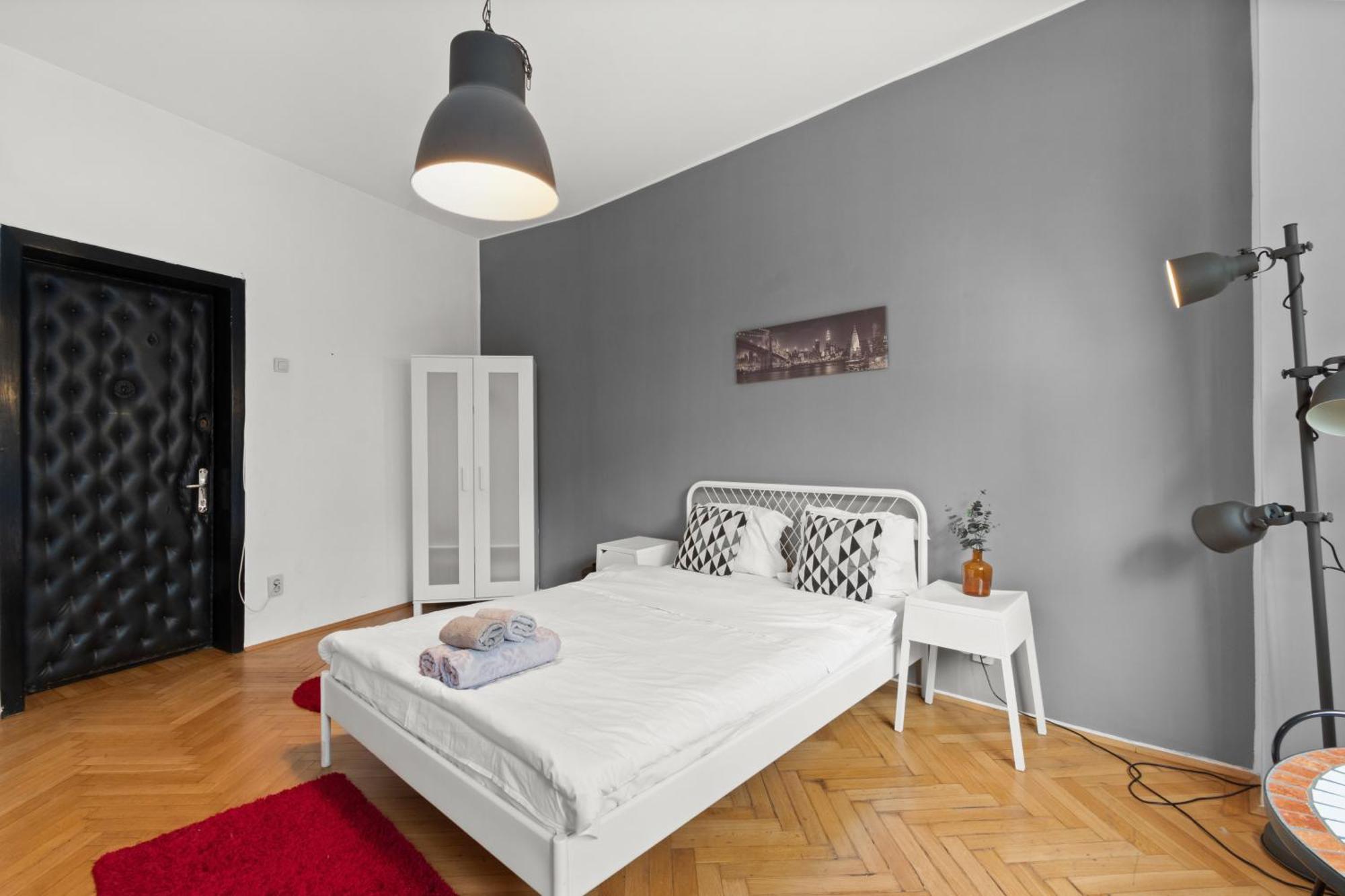 Apartamento Old Town Studio 23B Bucarest Exterior foto
